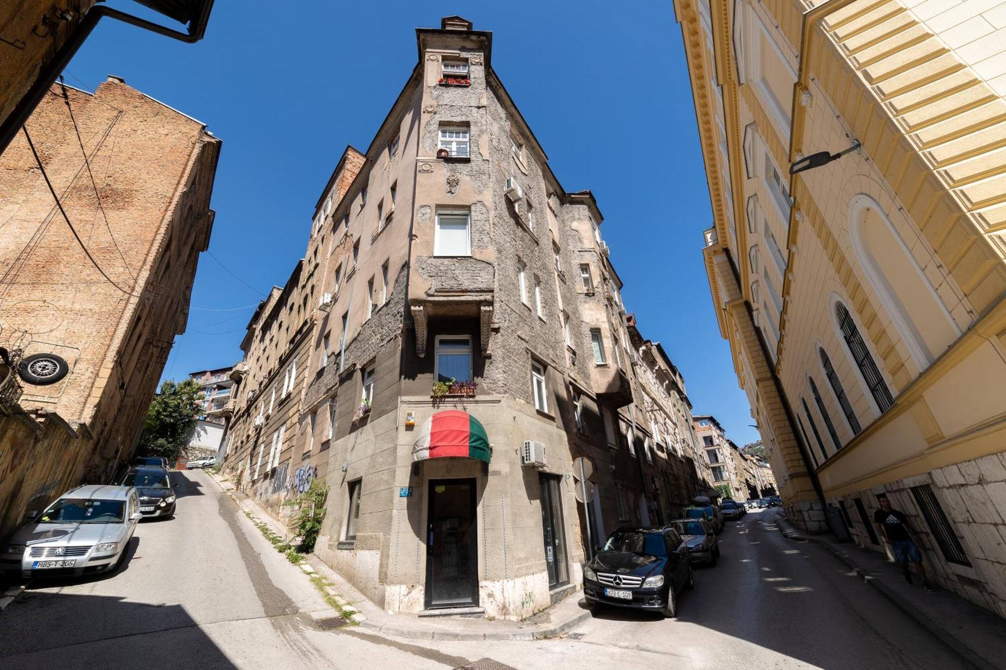 Old Town Colorful Two-Bedroom Apartment Сараєво Екстер'єр фото