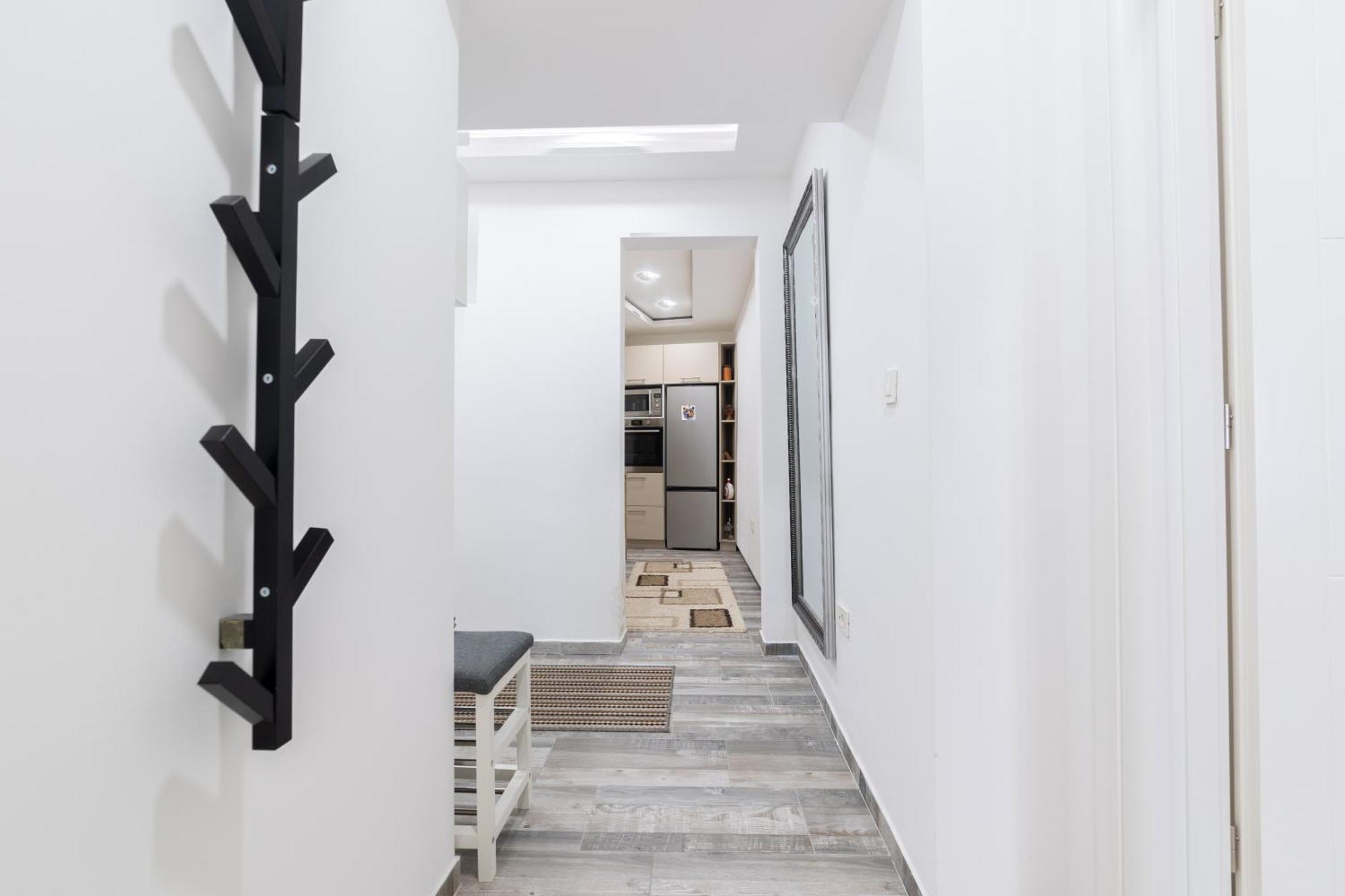 Old Town Colorful Two-Bedroom Apartment Сараєво Екстер'єр фото