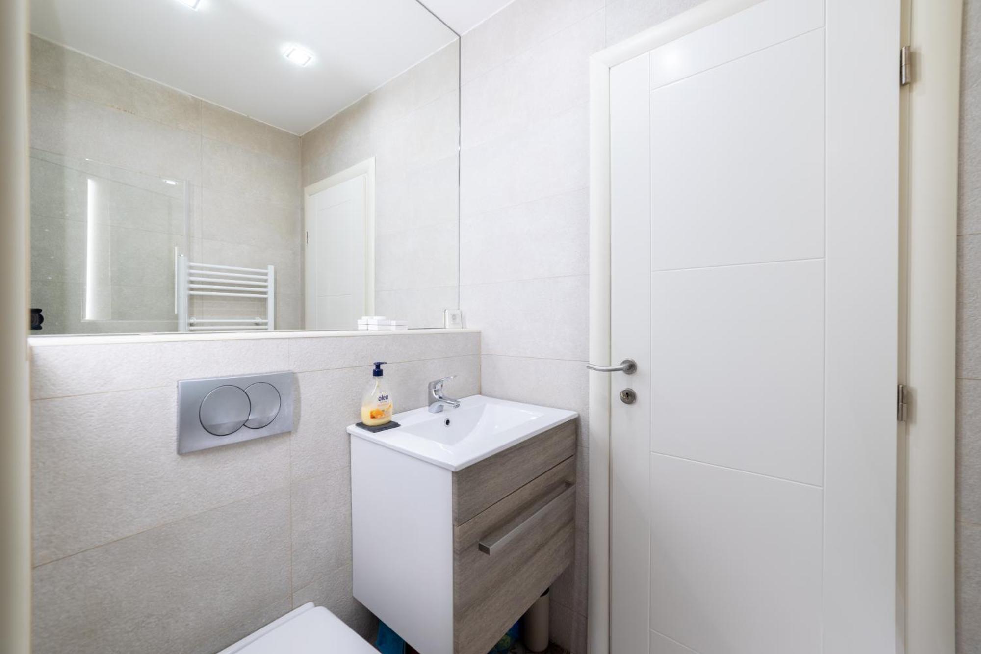 Old Town Colorful Two-Bedroom Apartment Сараєво Екстер'єр фото
