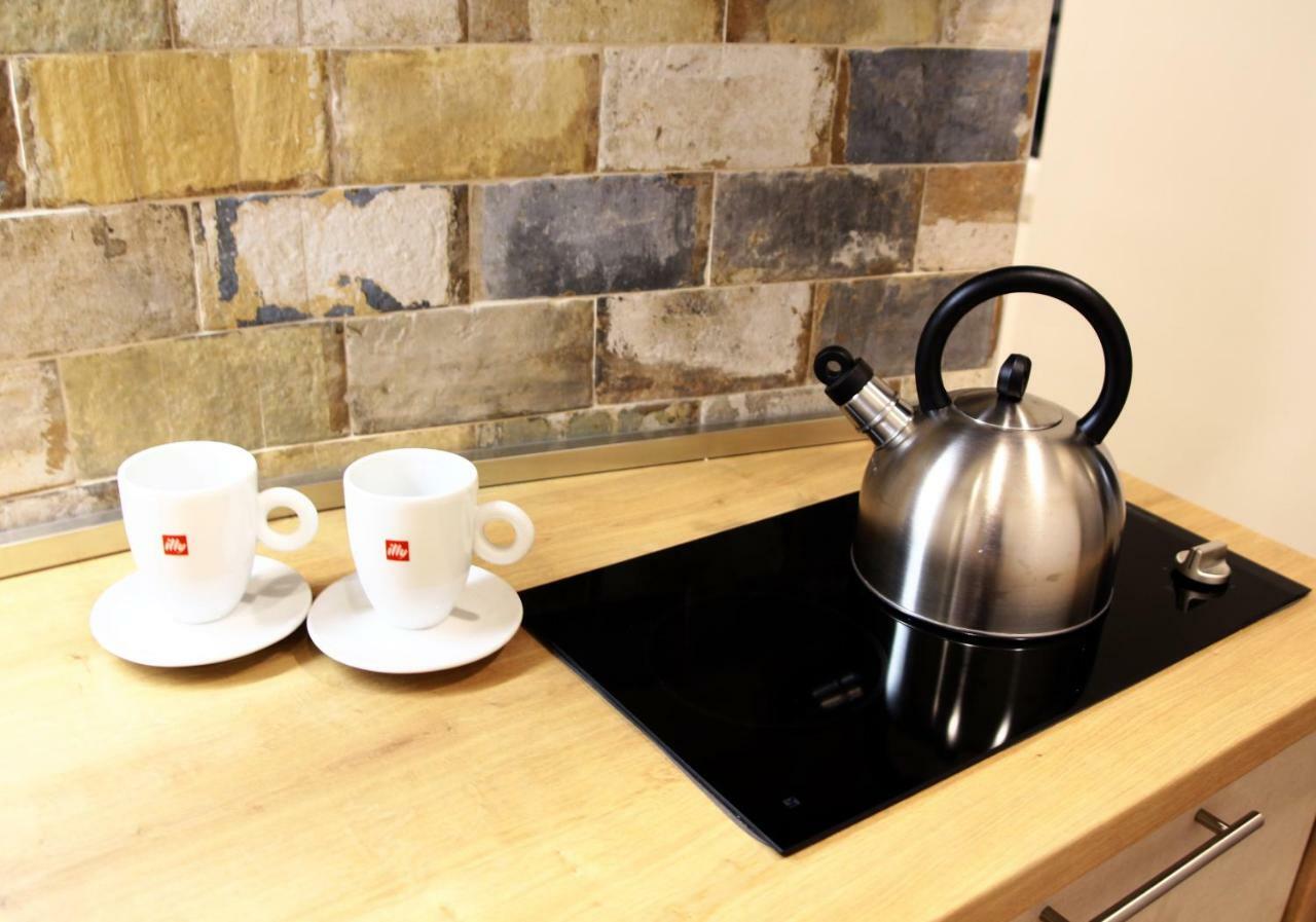 Old Town Colorful Two-Bedroom Apartment Сараєво Екстер'єр фото